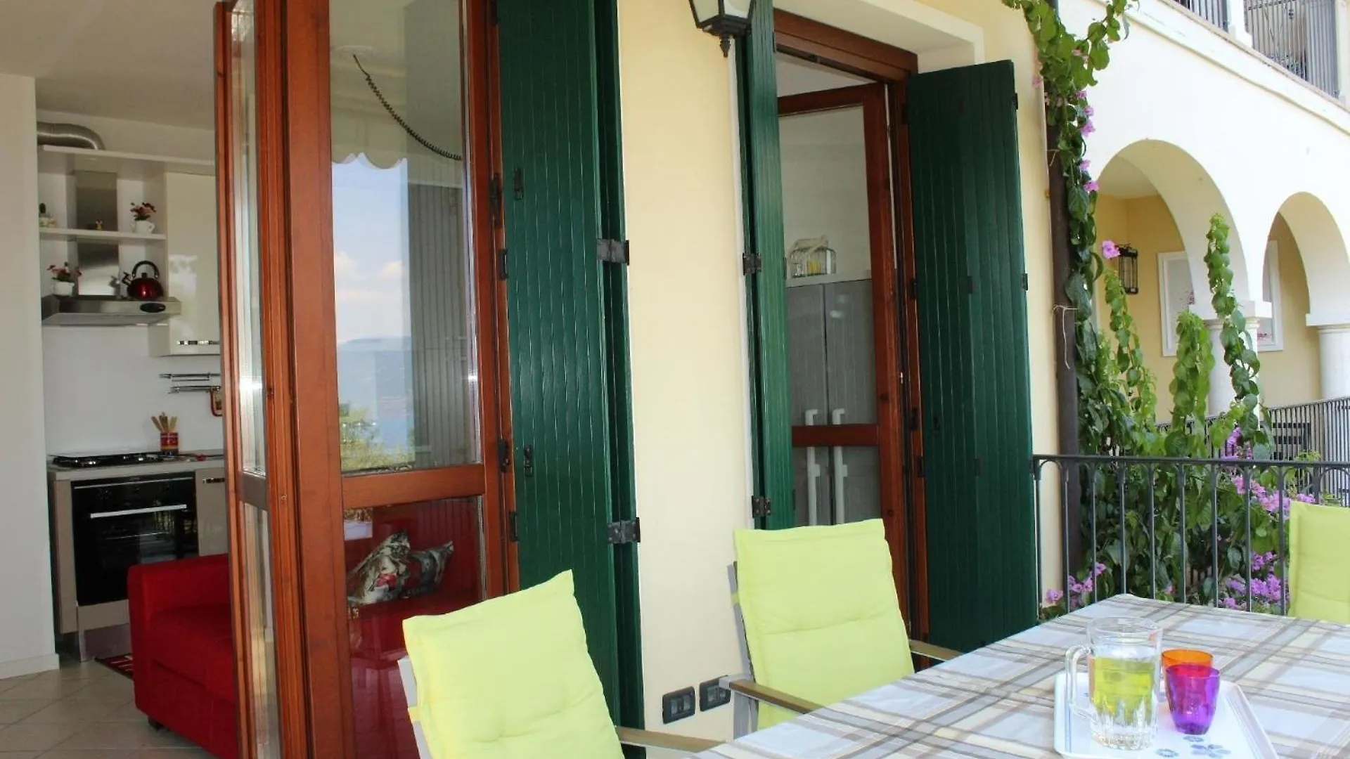 Ganzes Apartment In Toscolano-Maderno Mit Privatparkplatz Und Seeblick Toscolano Maderno