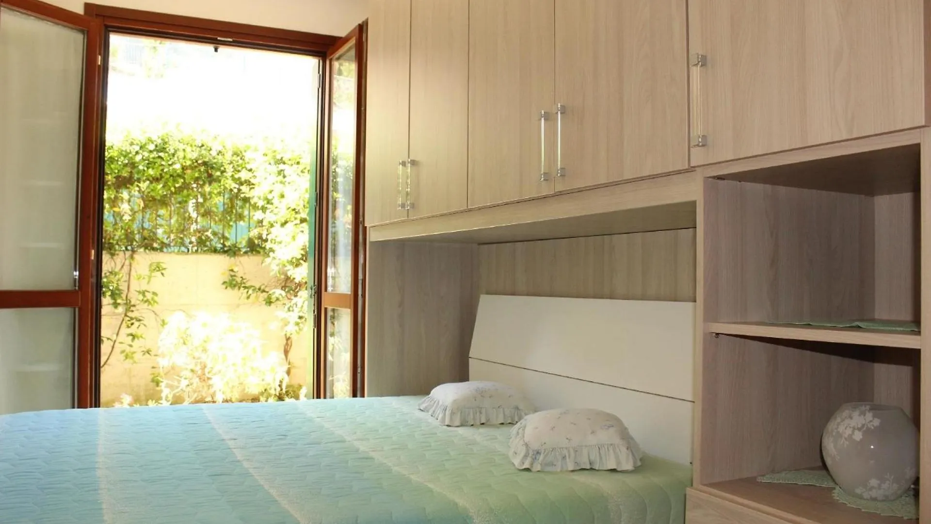 Ganzes Apartment In Toscolano-Maderno Mit Privatparkplatz Und Seeblick  Toscolano Maderno