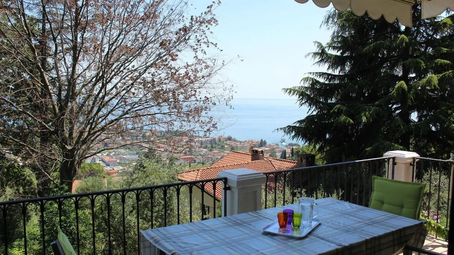 Ganzes Apartment In Toscolano-Maderno Mit Privatparkplatz Und Seeblick